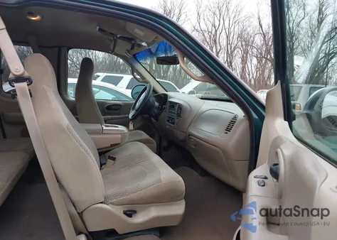 2000 Ford F-150 Lariat/Work Series/Xl/Xlt z USA, uszkodzony, nr VIN 1FTRX17L7YKA74315